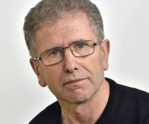 Kritikë: AQIF BLYTA DHE VEPRIMTARIJA E TIJ NË SANXHAK