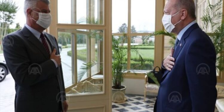 Erdogan i Thači sastali se u Istanbulu