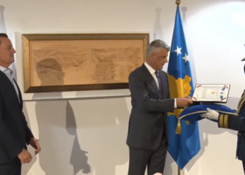 Thaçi dekoron Grenellin me Medaljen Presidenciale të Meritave