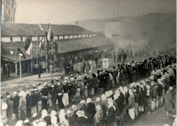 LAVDI SHQIPTARËVE TË RËNË NË ÇANAKALA