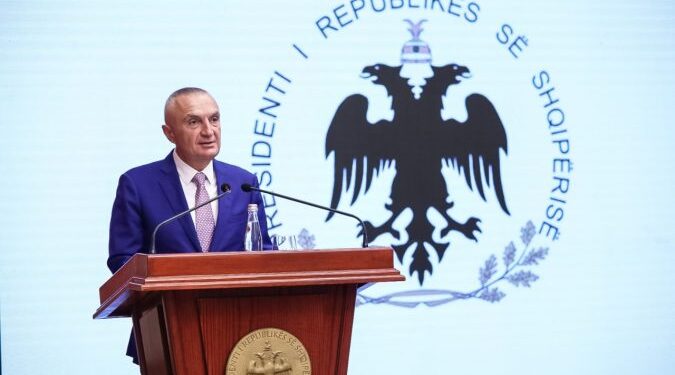 Mbledhja mes dy qeverive-Meta: Diskreditimi ndërkombëtar i Shqipërisë është shërbim për defaktorizimin e Kosovës