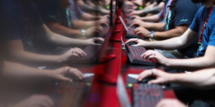 Kosova as pas 12 vjetësh pavarësi nuk ka kod të vetin në internet