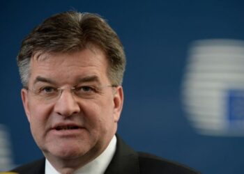 Lajçak sot në Kosovë në përpjekje “për të zhbllokuar çështjen e Asociacionit”