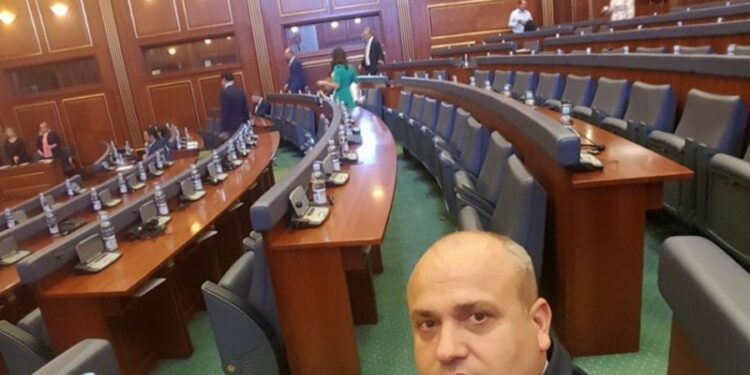 Avdyli: Mustafa ose Veliu do të duhej t’i prinin listës së LDK-së, ashtu siç iu prinë shkarkimeve