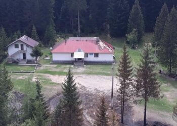 Kosova dhe Shqipëria do të rindërtojnë shkollën e vetme shqipe në Rozhajë
