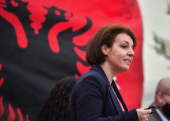 Kush është Donika Gërvalla?