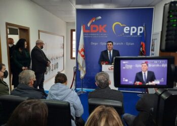 I preferuari i PDK-së Lutfi Haziri, shpall kandidaturën për kryetar të LDK-së