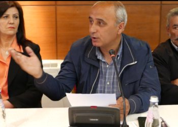 Lulash Brigja, lexon letrën e autorit Ali Daci në promovim të ” Shtigjet e përgjakura”