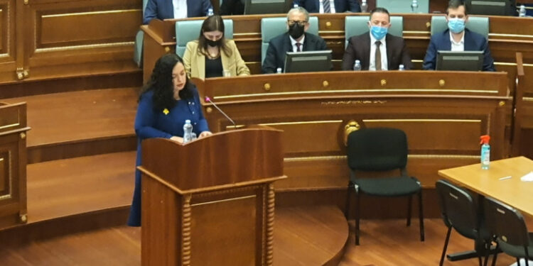 Osmani: Srbija da prizna žrtve rata na Kosovu (video)