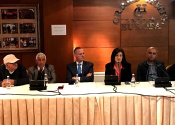 Farida Zmijani Ramadani, poete, flet  personalitetin e Ali  Dacit (video)