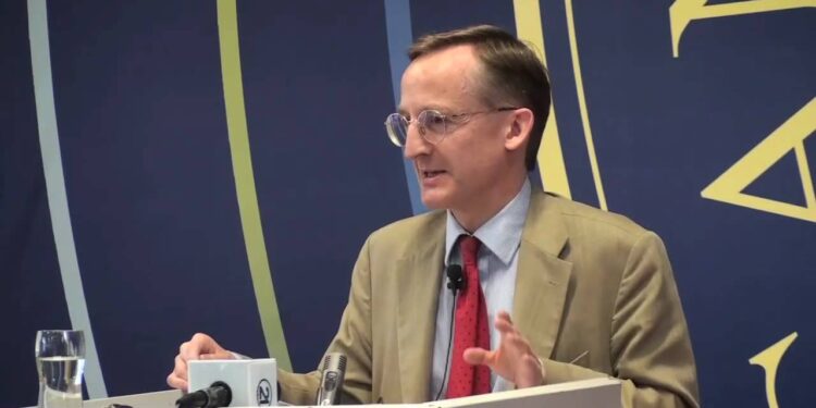 Malcolm: Kosovo ni po kojem kriteriju nije pripadalo Srbiji