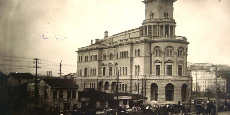 KUR SHQIPTARËT ORGANIZONIN DEMONSTRATË ANTIBULLGARE NË SHKUP – 10 MAJ 1941
