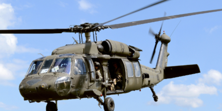 Zyrtari amerikan jep lajmin e madh: Shqipëria do të marrë helikopterë “Black Hawk”