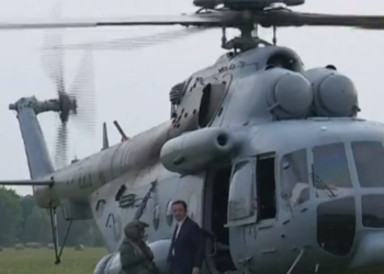 Kurti me ministra aterrojnë në Kroaci