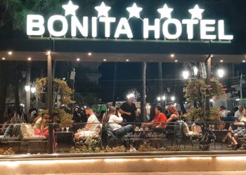 PUSHIM TË RAHATSHËM QETËSI SHPIRTËRORE DHE PRITJE TË NGROHTË GARATON HOTEL “BONITTA”