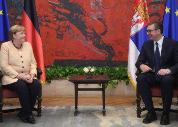 Vuçiq: Faleminderit Merkel për gjithçka që është bërë për Serbinë