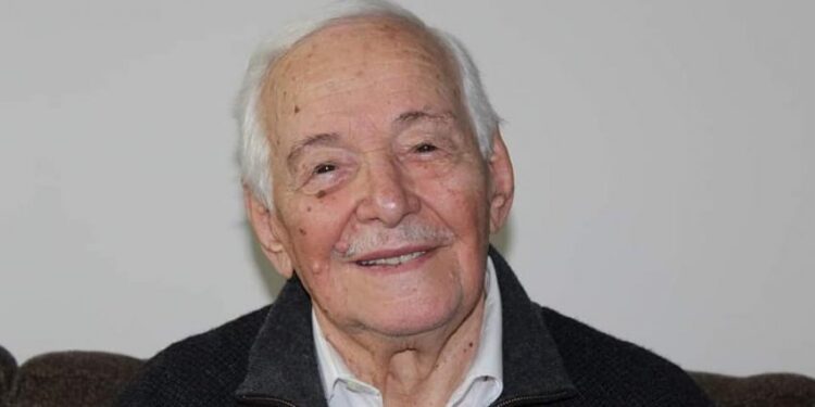 Mandela i Plavës dhe Gucisë