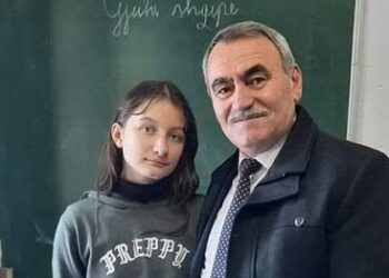 SHKOLLA 9 VJEÇARE “DACAJ” NË DACAJ TË ROZHAJËS DHE BRENGA E NXËNËSES JETA DACIT QË DHEMB NË SHPIRT