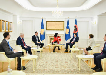 Deklaratë e përbashkët e krerëve të institucioneve të Republikës së Kosovës pas agresionit ushtarak dhe invadimit të Ukrainës nga Federata Ruse