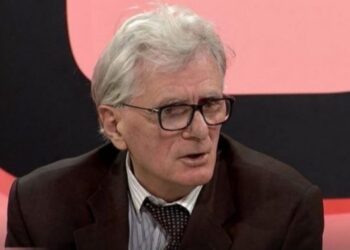 Programet e vjetra dhe intrigat e reja pansllaviste në luftë për dominim