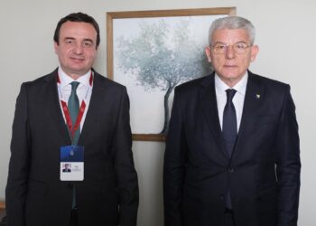 Kryeministri Kurti takohet me Kryetarin e Presidencës së Bosnje dhe Hercegovinës, Shefik Xhaferoviq