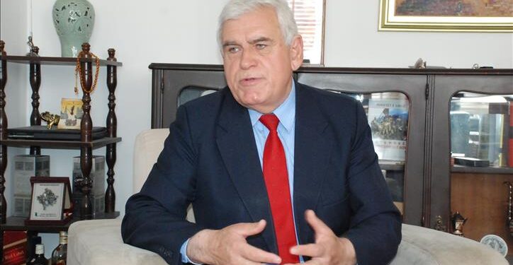 Vllasi: Kosovo je zavijek nezavisna država, Albanci osuđuju genocid u Srebrenici