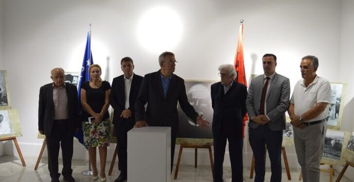 ‘Sanxhaku, histori e dhembjes kombëtare’, Azizi: Kjo ekspozitë duhet t’i shërbejë Kosovës ta kthejë kokën kah Sanxhaku