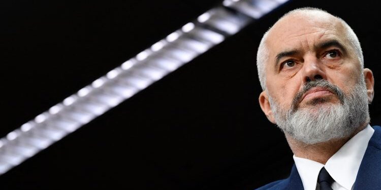 Rama: Slažem se s Kurtijem, Srbija treba da prizna Kosovo i da mu se izvini