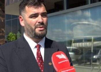 Shqiptarët e Luginës kërkojnë të përfshihen në dialog