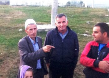 Nezir Shkrijel (Shkreli) fton peshterasit të deklatrohen shqiptar!