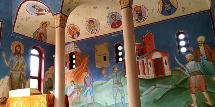 SKANDALOZE: Në murin e kishës, renovimin e së cilës e ndihmuan edhe boshnjakët, tregohet sesi myslimanët vrasin një fëmijë në djep (VIDEO)