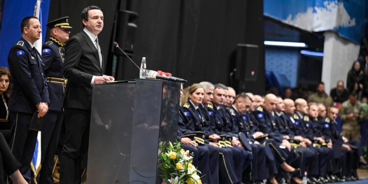 Kurti: mbrojtja dhe siguria e vendit, vendosja e rendit dhe ligjit janë prioritet