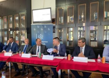 MINISTRI LIBURN ALIU NË VIZITË NË MALIN E ZI