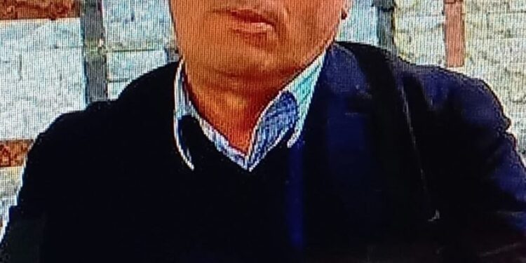 TRIPTIK PËR PESHTERIN (poezi)