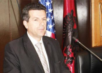 Serbia ta pranojë Kosovën, të përqendrohet në Krahinën e Vojvodinës, Preshevës, dhe Sanxhak!?