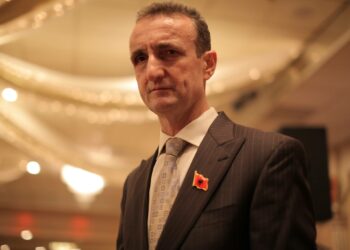 A u fillua rruga Deçan-Plavë si projekt shtetëror apo si projekt promovues i partive politike?!