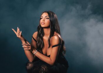 “Genug”, balada më e re e këngëtares Donna Dafi