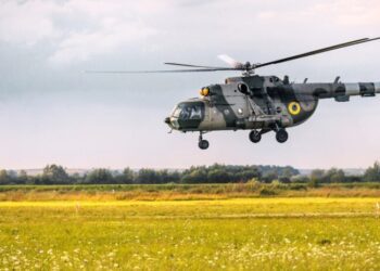 Ambasadori amerikan Christopher Hill viziton kazermat  në Novi Pazar dhe Rashkë