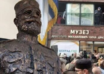 Albin Kurti reagon me rastin e përurimit të shtatores së ish liderit të lëvizjes çetnike gjatë Luftës së Dytë Botërore, Dragolub (Drazha) Mihailloviq