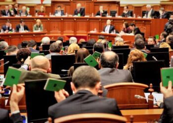 Arrihet marrëveshja! PS dhe PD “në një mendje” për Kosovën, ja draftrezoluta finale