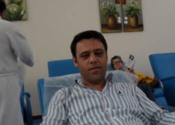 I KERCENUAR  PER TE  HESHTUR  POR  I  ETUR  PER TE DENONCUAR