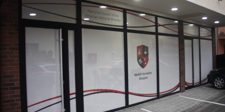 Mirsad Djerekac upućuje čestitku povodom otvaranje kancelarije ANV u Novom Pazaru