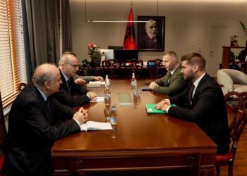 Në Tiranë kryetari KKSH Nevzad Lutfiu u prit nga  ministri i punëve të jashtme të Shqipërisë z. Igli Hasani!