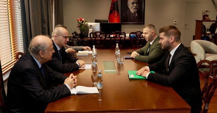 Në Tiranë kryetari KKSH Nevzad Lutfiu u prit nga ministri i punëve të jashtme të Shqipërisë z. Igli Hasani!