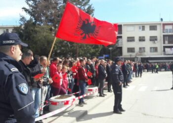 I ndërrohet emri shkollës në Bujanoc, nga “Desanka Maksimoviq” në “Ismail Kadare”