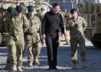 ‘Foreign Office’ shpërndan deklaratën e Cameron: Ushtria britanike do ta mbrojë Kosovën nëse është e nevojshme!