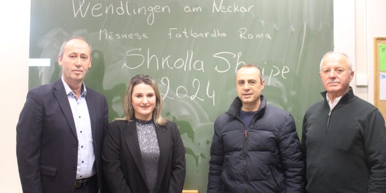 FILLOI MËSIMI I SHKOLLËS SHQIPE NË WENDLINGEN