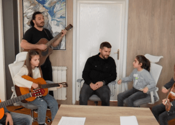 Lutfiu vlerëson lart kitaristët e rinjë