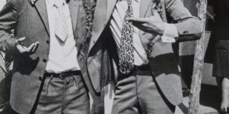 Nikola Nilić pesnik i Marko Los Maras, kratkom kravatom