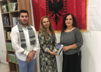 Reportazh për Pazarin e Ri: Gjuha shqipe po kthehet aty ku ishte ndërshekuj